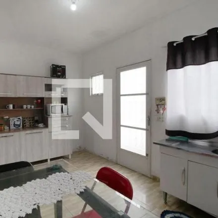 Rent this 2 bed house on Rua Ângelo Delapasi in Vila Progresso, Votorantim - SP