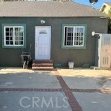 Image 4 - 1859 West 64th Street, Los Angeles, CA 90047, USA - House for sale