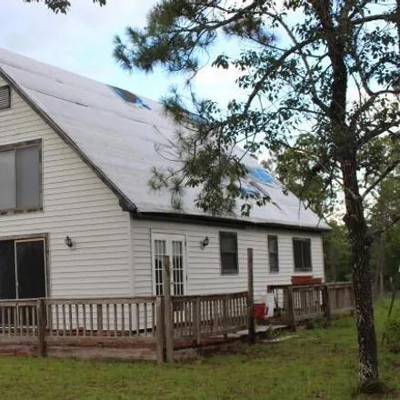 Buy this 3 bed loft on Fairview Road in Marianna, FL 32447