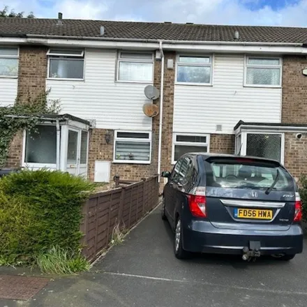 Rent this 2 bed townhouse on Pentland Avenue in Bradford, BD14 6JQ