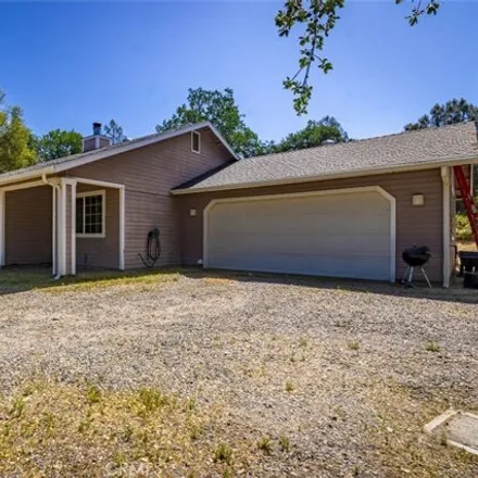 Image 4 - 31867 Oak Junction Lane, Madera County, CA 93643, USA - House for sale