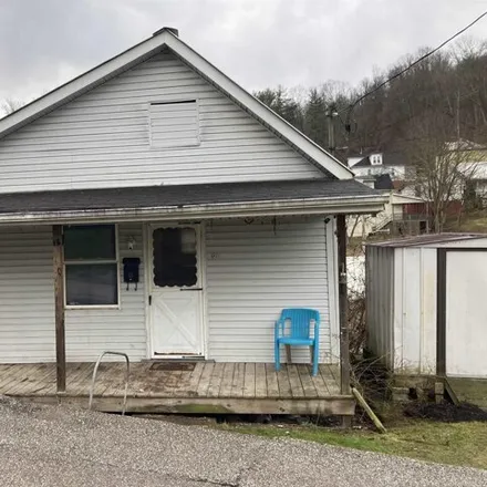Buy this 2 bed house on 148 East Wood Street in West Union, WV 26456