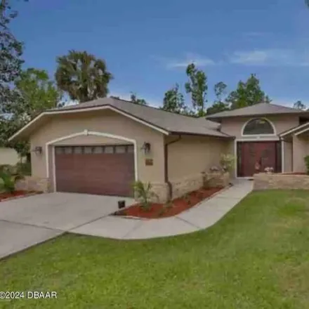 Buy this 3 bed house on 10 Woodhollow Lane in Palm Coast, FL 32164