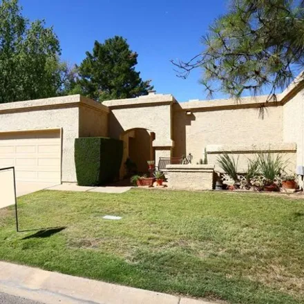 Rent this 3 bed house on 8190 East del Cuarzo Drive in Scottsdale, AZ 85258