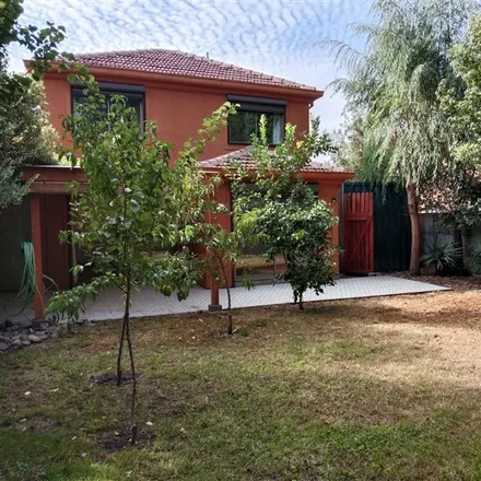Rent this 3 bed house on Los Diaguitas 26 in Colina, Chile