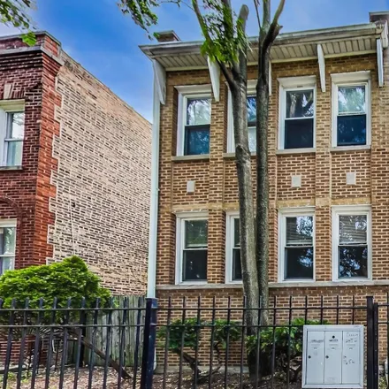 Buy this 6 bed duplex on Beat 2513 in 1638 North Austin Avenue, Chicago