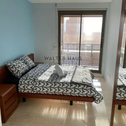 Rent this 2 bed apartment on Banco Español de Crédito (Banesto) in Plaça de Catalunya, 10