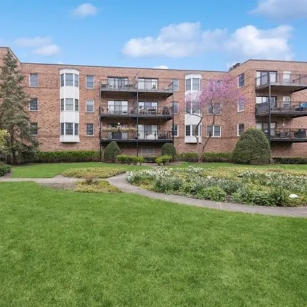 Image 3 - 1730 Hinman Avenue, Evanston, IL 60201, USA - Condo for sale