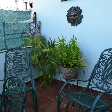 Image 7 - Casa Guevara Alba, Hostel Travel Choice Tripdavisor y Booking, Avenida 5ta F, Havana, 11400, Cuba - Apartment for rent