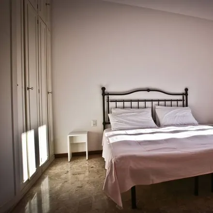Rent this 2 bed apartment on Colmegna in Via A. Bertoni, 21016 Luino VA