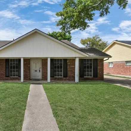 Rent this 4 bed house on 2332 Lillian Street in Pasadena, TX 77502