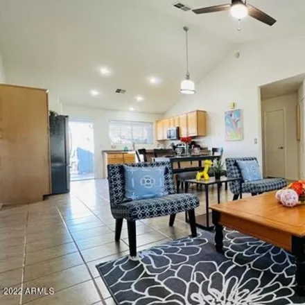 Rent this 3 bed house on Townhouses at New Castle in Chandler, AZ 85225