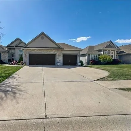 Buy this 4 bed house on 13832 Cole Trail in Platte County, MO 64079