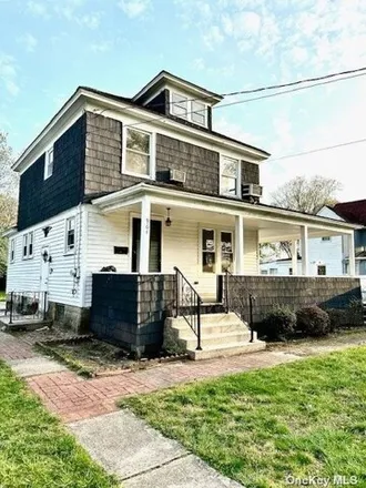 Buy this 3 bed house on 964 Pacific Street in Baldwin, NY 11510