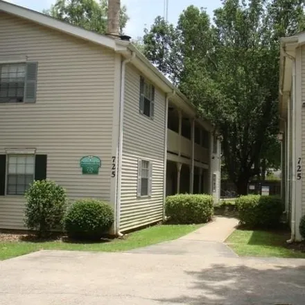Buy this 2 bed townhouse on 723 Heavens Drive in Mandeville, LA 70471