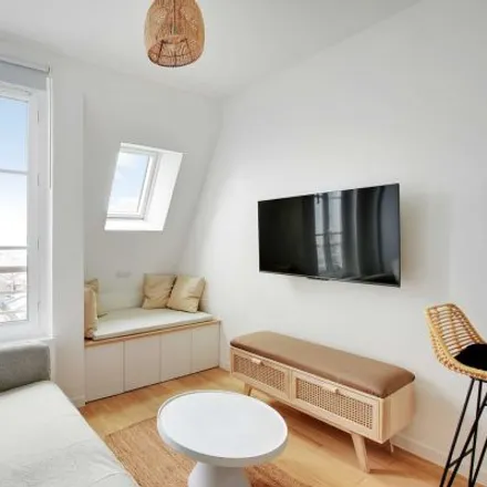 Image 3 - 42 Rue des Trois Frères, 75018 Paris, France - Apartment for rent