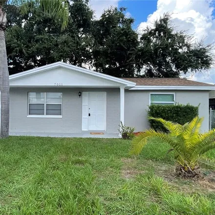 Buy this 3 bed house on 7001 Westcott Drive in Jasmine Estates, FL 34668