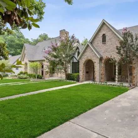 Image 3 - 5551 Ridgedale Avenue, Dallas, TX 75206, USA - House for sale