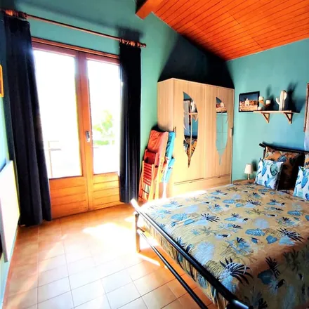 Rent this 1 bed house on 09400 Tarascon-sur-Ariège