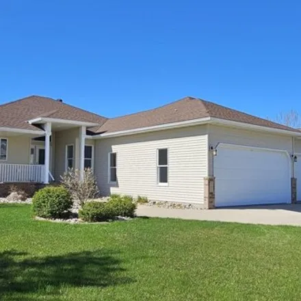 Buy this 5 bed house on 1516 Dorchester Court in West Fargo, ND 58078