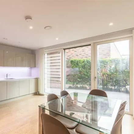 Rent this 3 bed room on South Garden Court in 6 Heygate Street, London