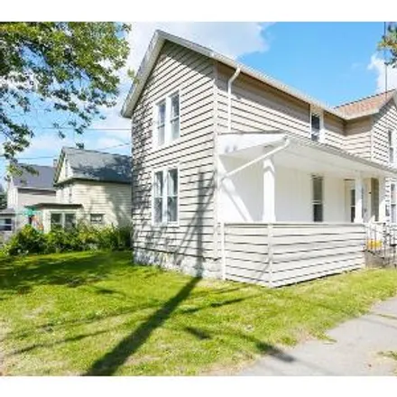 Image 1 - 48 West Doughty Street, City of Dunkirk, NY 14048, USA - Apartment for sale