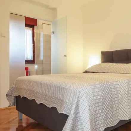 Rent this 2 bed apartment on Trogovina Krk in Puntica 1, 51521 Punat