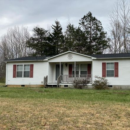 Rent this 3 bed house on Old Plank Road in Kenbridge, VA 23944