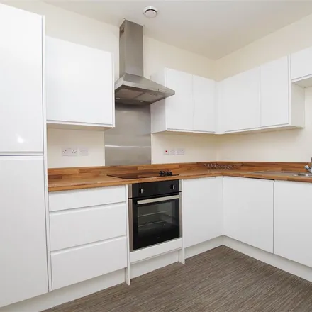 Rent this 1 bed apartment on Farnsby Street in Swindon, SN1 5AY