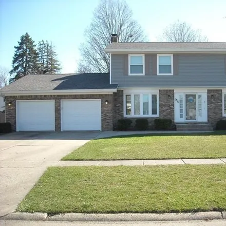 Buy this 4 bed house on 1220 Pleasant View Drive in Flushing, MI 48433