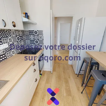 Image 2 - 1 Rue Perrin de la Touche, 35064 Rennes, France - Apartment for rent
