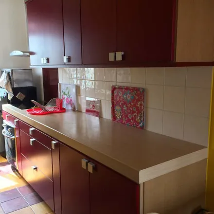 Rent this 2 bed apartment on 2 Avenue Laplace in 94110 Arcueil, France