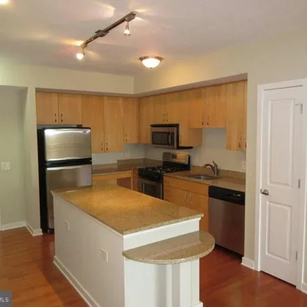 Image 9 - 457 K Street Northwest, Washington, DC 20536, USA - Apartment for rent