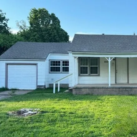 Rent this 2 bed house on 1185 East 38th Place in Tulsa, OK 74105
