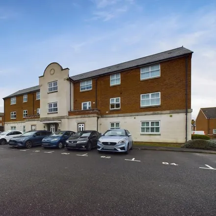 Rent this 2 bed apartment on Warblington Place in Portsmouth, PO3 6FJ