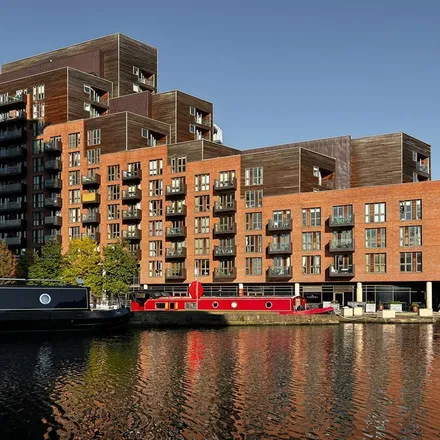 Rent this 1 bed apartment on Granary Wharf in Watermans Place, Dark Neville Street