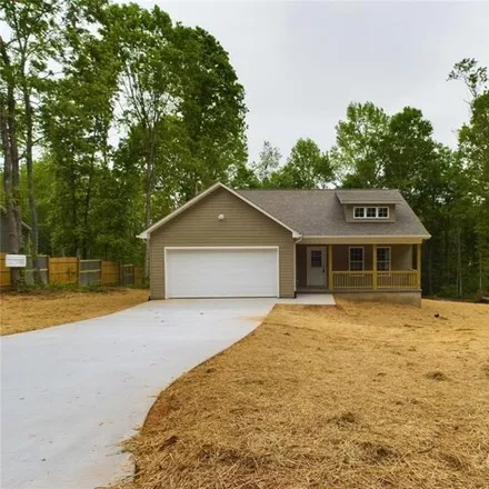 Buy this 3 bed house on 4800 Bonnie Brook Court in Lincoln County, NC 28168