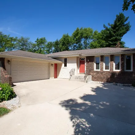 Buy this 3 bed house on 703 Cherry Hill Road in Dyer, IN 46311