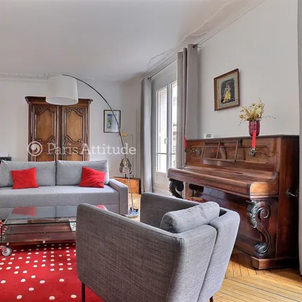 Rent this 3 bed apartment on 125 Rue Lamarck in 75018 Paris, France