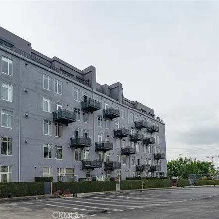 Buy this 1 bed condo on 330 South Alameda Street in Los Angeles, CA 90013
