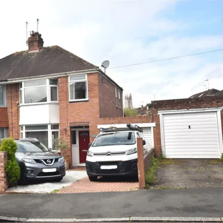 Buy this 3 bed duplex on 69 Butts Road in Exeter, EX2 5BG