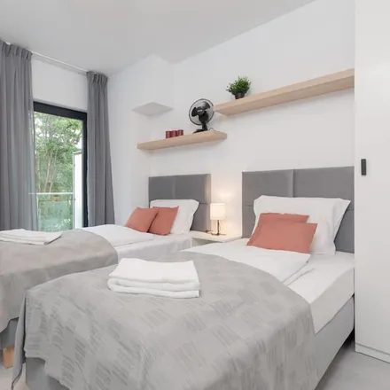 Rent this 1 bed apartment on 72-415 Międzywodzie
