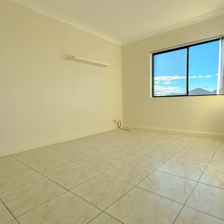 Image 6 - 133 Ringrose Avenue, Greystanes NSW 2145, Australia - Apartment for rent