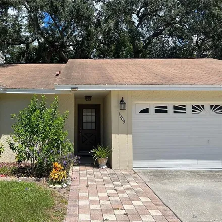 Image 3 - 1305 Cypress Arbor Place, Kissimmee, FL 34744, USA - House for sale