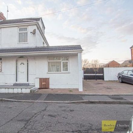 Rent this 4 bed house on Peters Street in Wednesbury, B70 0HT