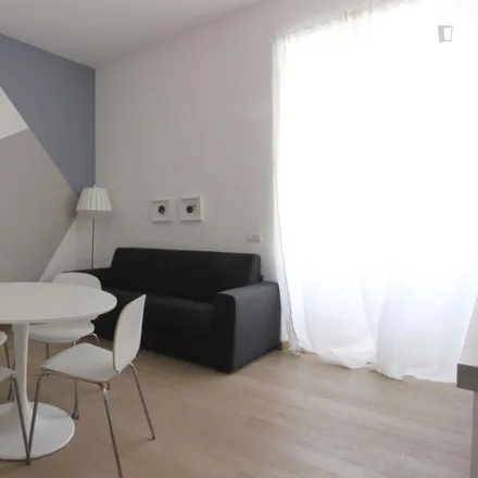 Image 6 - Via Carlo Farini, 82, 20159 Milan MI, Italy - Apartment for rent