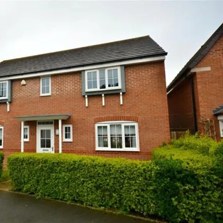 Buy this 4 bed house on 29 Sunset Way in Evesham, WR11 3JX