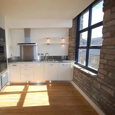 Rent this 1 bed apartment on University of Huddersfield in Queensgate, Huddersfield