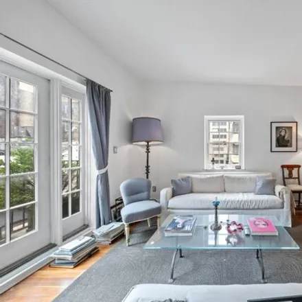 Image 3 - 35 W 54th St Apt 9, New York, 10019 - Apartment for sale