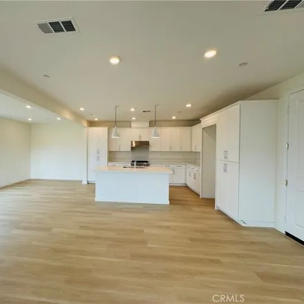 Image 6 - Release Place, Valencia, CA 91383, USA - House for rent